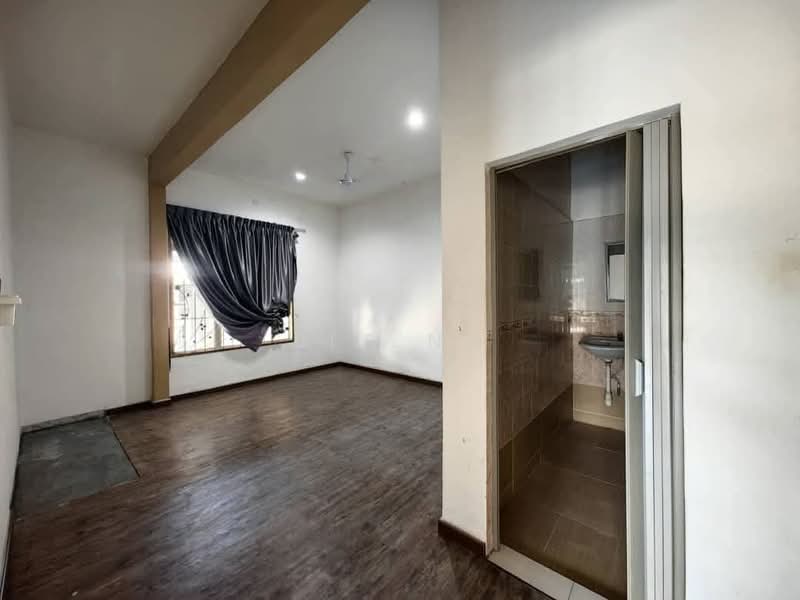 Taman Mutiara Rini untuk Untuk Dijual - RM 818,000, Mac 2026 - Interior - PropertyGuru.com.my