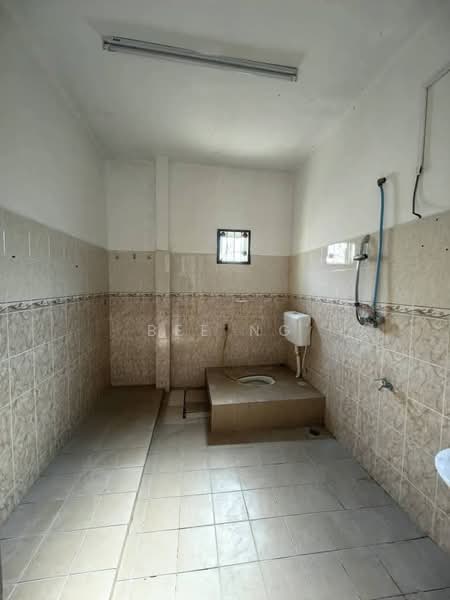 Taman Mutiara Rini untuk Untuk Dijual - RM 818,000, Mac 2026 - Bathroom - PropertyGuru.com.my