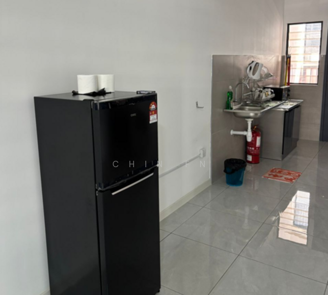 TAMAN PENGKALAN IMPIAN untuk Untuk Disewa - RM 1,500 /bulan, Mac 2026 - Kitchen - PropertyGuru.com.my