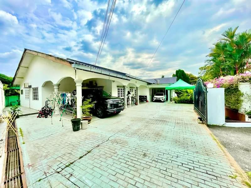 Seksyen 3 untuk Untuk Dijual - RM 1,600,000, Mac 2026 - Exterior - PropertyGuru.com.my