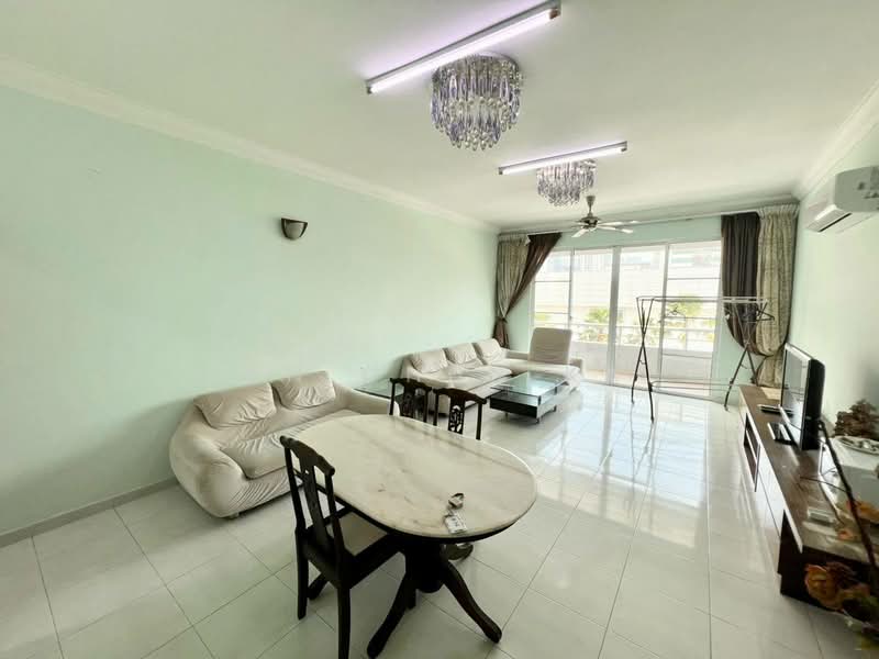 Bayswater Resort Condominium untuk Untuk Disewa - RM 2,500 /bulan, Mac 2026 - Living Room - PropertyGuru.com.my