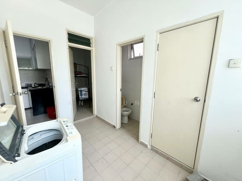 Bayswater Resort Condominium untuk Untuk Disewa - RM 2,500 /bulan, Mac 2026 - Kitchen - PropertyGuru.com.my