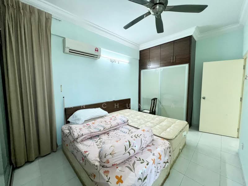 Bayswater Resort Condominium untuk Untuk Disewa - RM 2,500 /bulan, Mac 2026 - Bedroom - PropertyGuru.com.my