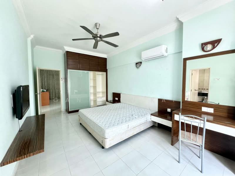 Bayswater Resort Condominium untuk Untuk Disewa - RM 2,500 /bulan, Mac 2026 - Bedroom - PropertyGuru.com.my