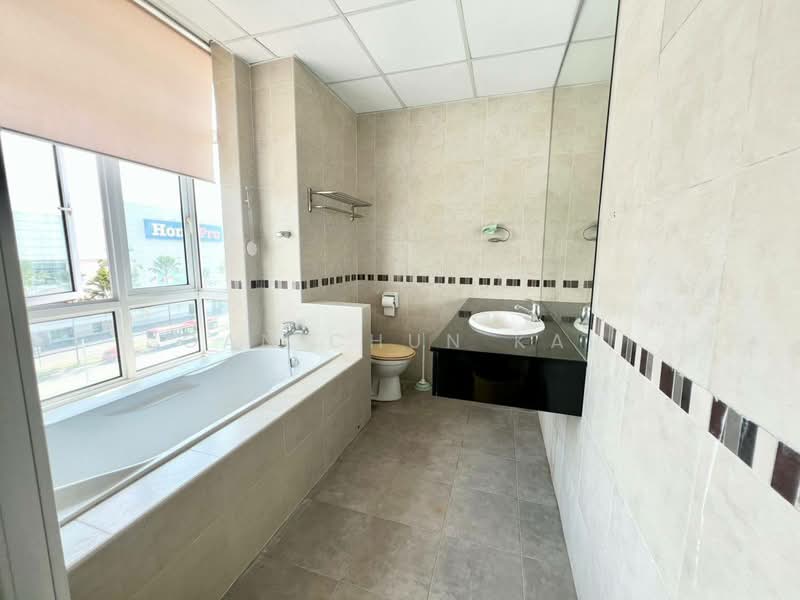 Bayswater Resort Condominium untuk Untuk Disewa - RM 2,500 /bulan, Mac 2026 - Bathroom - PropertyGuru.com.my