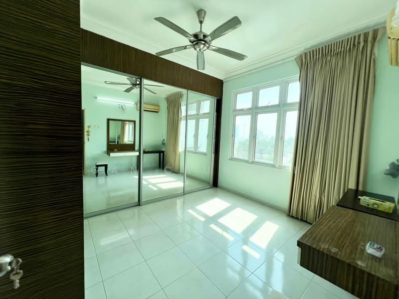 Bayswater Resort Condominium untuk Untuk Disewa - RM 2,500 /bulan, Mac 2026 - Bedroom - PropertyGuru.com.my