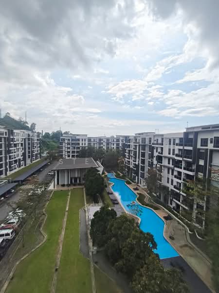 Kondominium untuk Dijual di Greenfield Residence - Stev Yap - Exterior - PropertyGuru.com.my