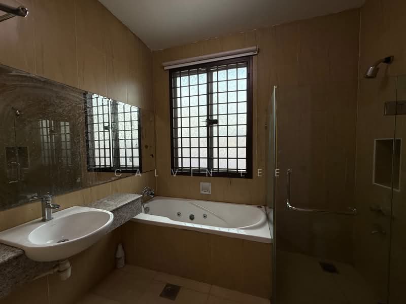 Link Bungalow for Sale in Johor Bahru (Johor) - Calvin Lee - Bathroom - PropertyGuru.com.my