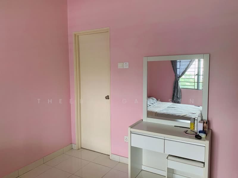 Servis Apartment untuk Dijual di Koi Kinrara - Theeban Ganasen - Bedroom - PropertyGuru.com.my