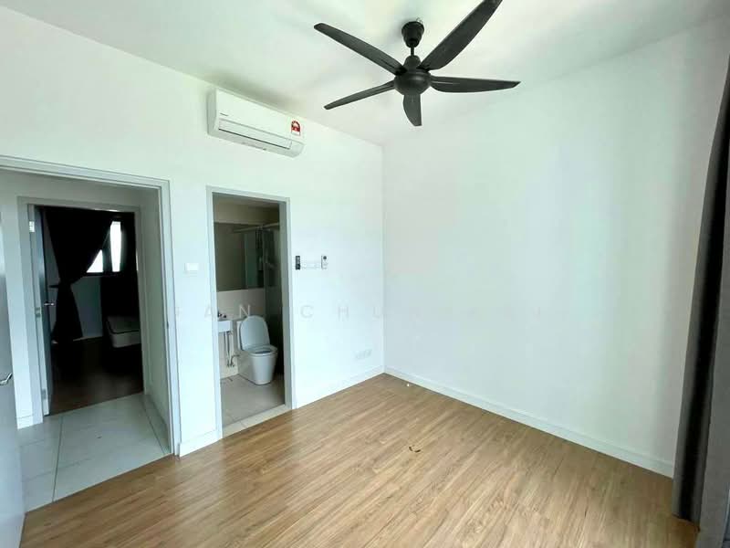 3 Residence untuk Untuk Disewa - RM 2,800 /bulan, Mac 2026 - Bedroom - PropertyGuru.com.my