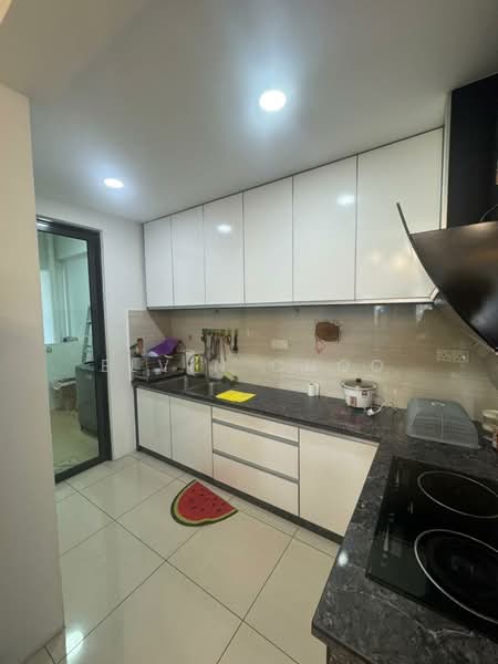Mahkota Impian untuk Untuk Disewa - RM 1,800 /bulan, Mac 2026 - Kitchen - PropertyGuru.com.my