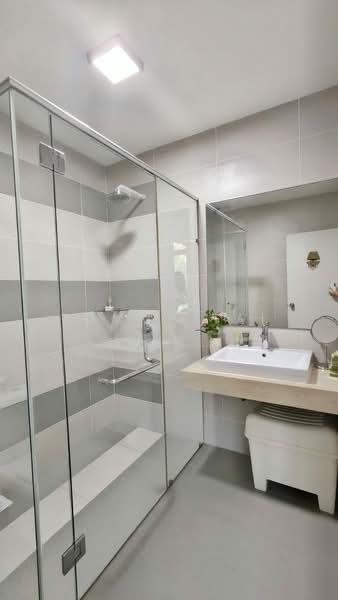 Mutiara Mas Mutiaras Mass untuk Untuk Dijual - RM 1,400,000, Mac 2026 - Bathroom - PropertyGuru.com.my