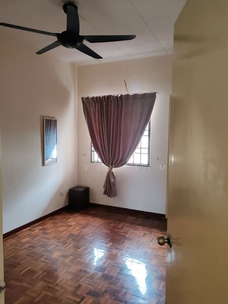 2-storey Terraced House for Rent in Shah Alam (Selangor) - Alvin Lim - Bedroom - PropertyGuru.com.my