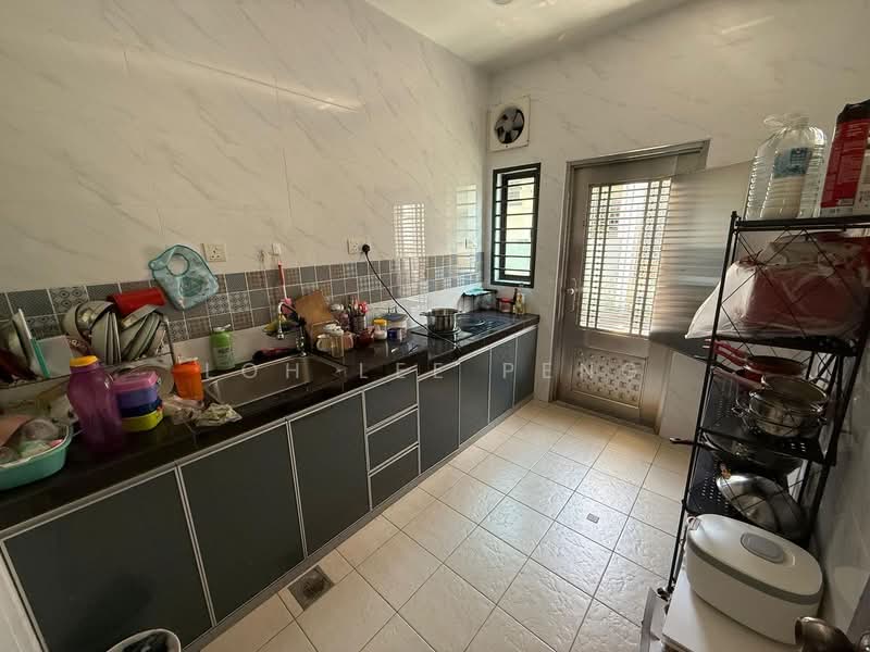Semi-Detached House for Rent in Johor Bahru (Johor) - Loh Lee Peng - Kitchen - PropertyGuru.com.my