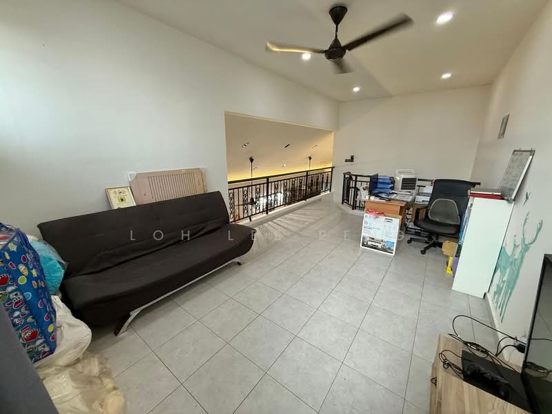 Semi-Detached House for Rent in Johor Bahru (Johor) - Loh Lee Peng - Study - PropertyGuru.com.my