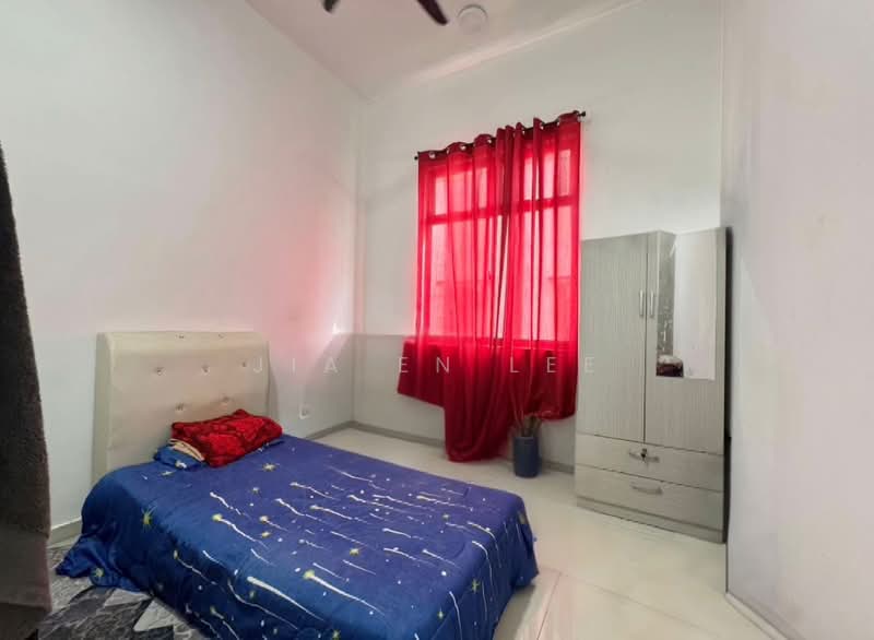 2-storey Terraced House for Sale in Taman Ekoflora (Johor Bahru) - Jia En Lee - Bedroom - PropertyGuru.com.my