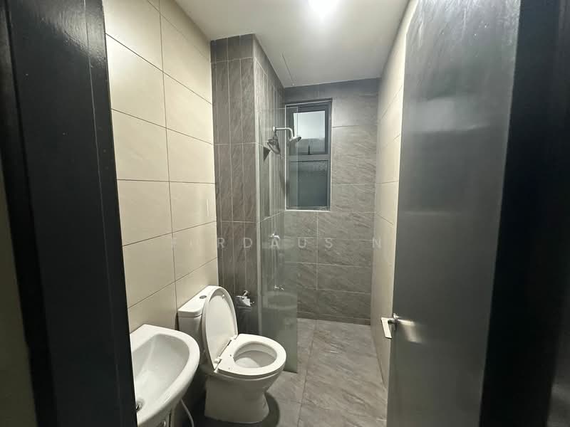 Aura Residence untuk Untuk Disewa - RM 2,300 /bulan, Mac 2026 - Bathroom - PropertyGuru.com.my
