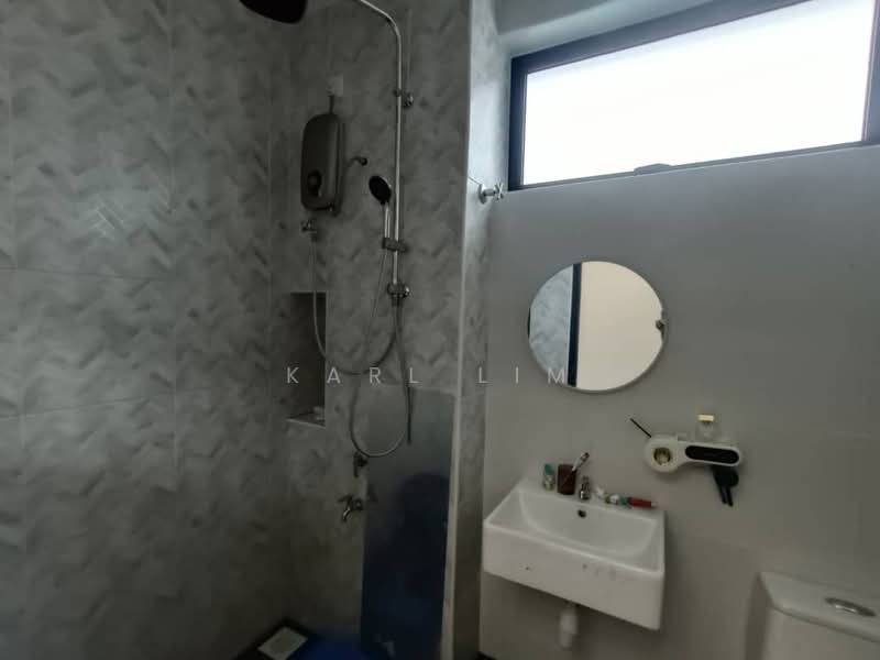 2-storey Terraced House for Rent in Johor Bahru (Johor) - Karl Lim - Bathroom - PropertyGuru.com.my