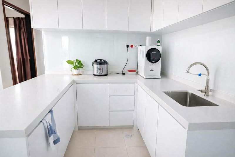 Condominium for Sale at Cyber Heights Villa - Azli Ibrahim - Kitchen - PropertyGuru.com.my