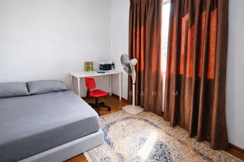 Condominium for Sale at Cyber Heights Villa - Azli Ibrahim - Bedroom - PropertyGuru.com.my