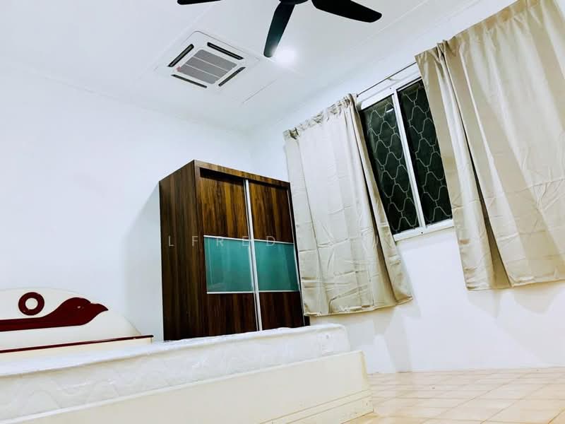 Semi-Detached House for Sale in Kuching (Sarawak) - Alfred Chua - Bedroom - PropertyGuru.com.my