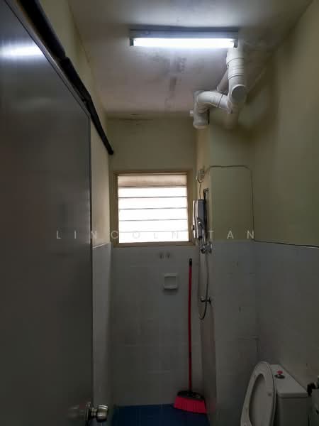 Pangsapuri untuk Disewa di D'Palma - Lincoln Tan - Bathroom - PropertyGuru.com.my