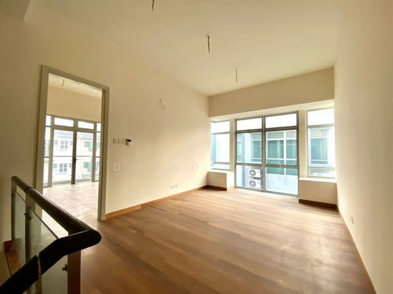 Semi-Detached House for Sale in Laman Rimbunan (Kepong) - Edmond Loke - Living Room - PropertyGuru.com.my