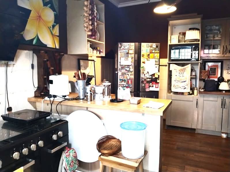 Putra Heights untuk Untuk Dijual - RM 800,000, Mac 2026 - Kitchen - PropertyGuru.com.my