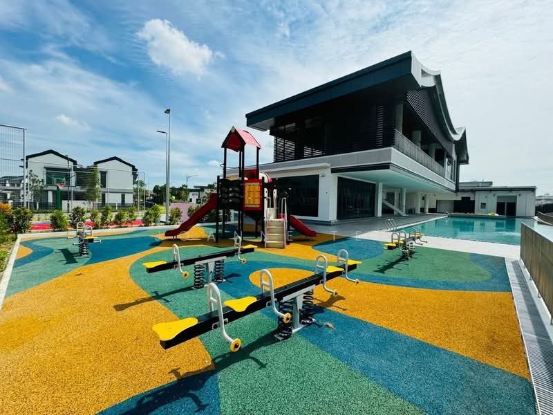 Semi-Detached House for Sale in Cyberjaya (Selangor) - Joanne Tei - Exterior - PropertyGuru.com.my