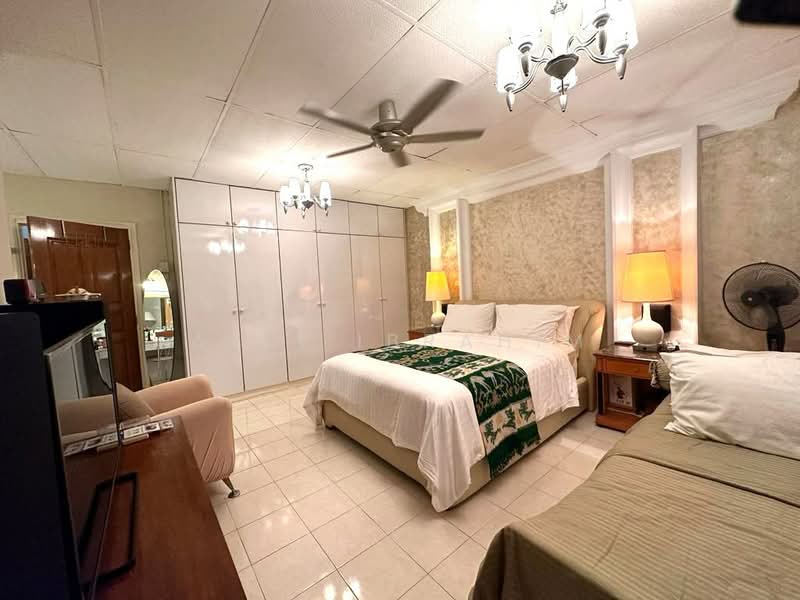 Taman Bukit Jobina untuk Untuk Dijual - RM 1,180,000, Mac 2026 - Bedroom - PropertyGuru.com.my