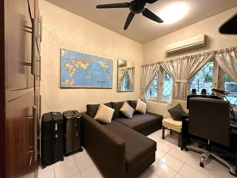 Taman Bukit Jobina untuk Untuk Dijual - RM 1,180,000, Mac 2026 - Study - PropertyGuru.com.my