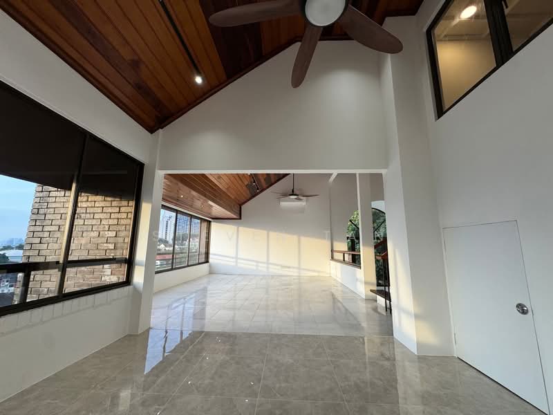 Bangsar Bungalow Near BSC untuk Untuk Disewa - RM 15,000 /bulan, Mac 2026 - Living Room - PropertyGuru.com.my