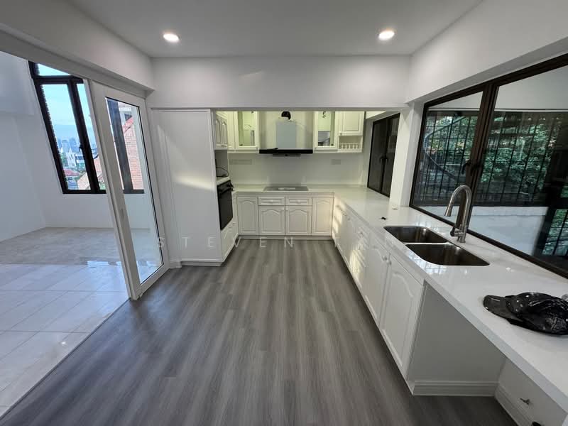 Bangsar Bungalow Near BSC untuk Untuk Disewa - RM 15,000 /bulan, Mac 2026 - Kitchen - PropertyGuru.com.my