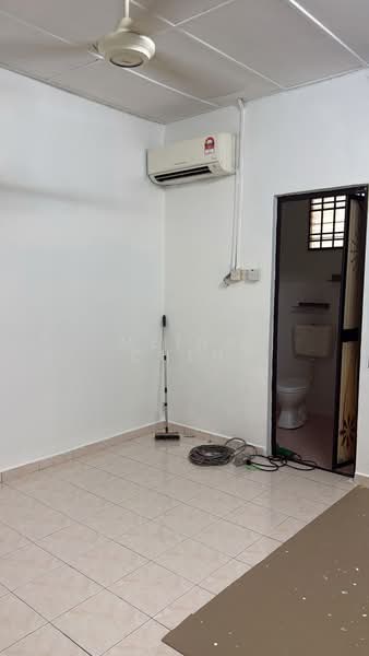 Single storey house kulai taman putri untuk Untuk Disewa - RM 1,400 /bulan, Mac 2026 - PropertyGuru.com.my