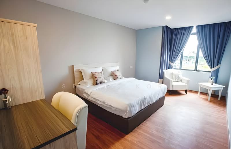 Shop for Sale in Johor Bahru (Johor) - Seamus Kor - Bedroom - PropertyGuru.com.my