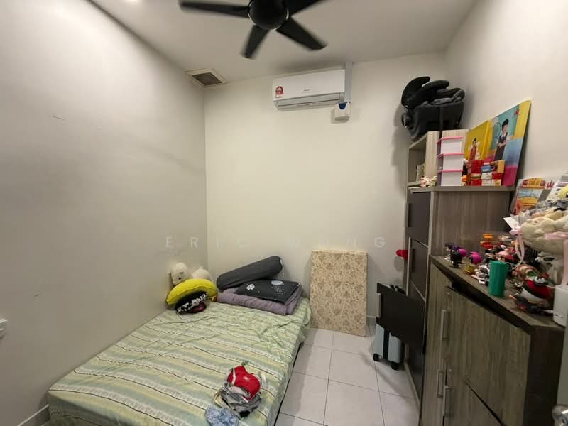 Kulai Indahpura Jalan Sena untuk Untuk Dijual - RM 500,000, Apr 2026 - Bedroom - PropertyGuru.com.my