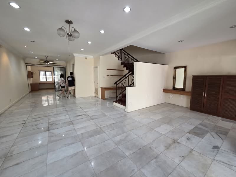 Rumah Teres 3 Tingkat untuk Dijual di Taman Esplanad (Bukit Jalil) - Cindy Lee Yoke Peng - Living Room - PropertyGuru.com.my