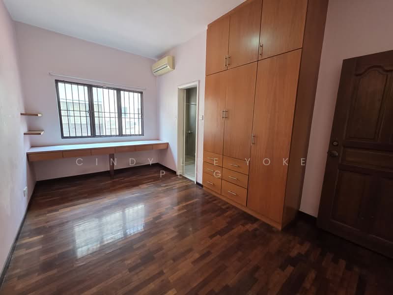 Rumah Teres 3 Tingkat untuk Dijual di Taman Esplanad (Bukit Jalil) - Cindy Lee Yoke Peng - Bedroom - PropertyGuru.com.my