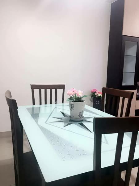 SuriaMas Suites untuk Untuk Disewa - RM 1,750 /bulan, Mac 2026 - Dining Room - PropertyGuru.com.my