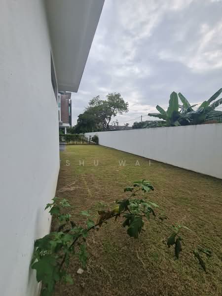 3-storey Terraced House for Sale in Taman Puchong Prima (Puchong) - Shu Wai - Exterior - PropertyGuru.com.my