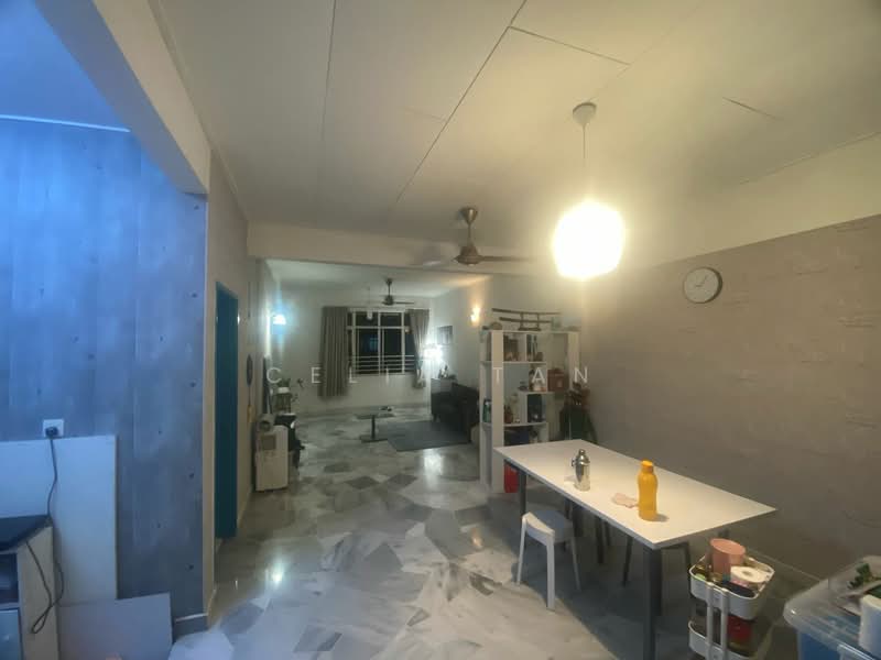 Subang Perdana Goodyear Court 7 untuk Untuk Disewa - RM 1,500 /bulan, Mac 2026 - Living Room - PropertyGuru.com.my