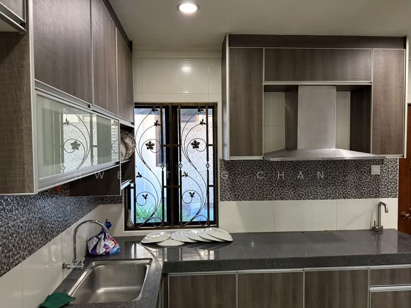 2-storey Terraced House for Rent in Bandar Damai Perdana (Cheras) - HWEI TENG CHAN - Kitchen - PropertyGuru.com.my