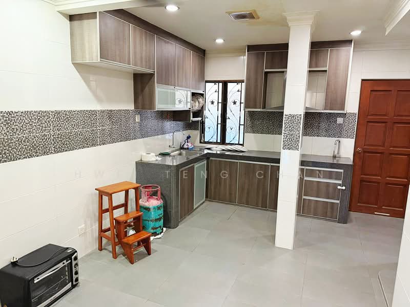 2-storey Terraced House for Rent in Bandar Damai Perdana (Cheras) - HWEI TENG CHAN - Kitchen - PropertyGuru.com.my