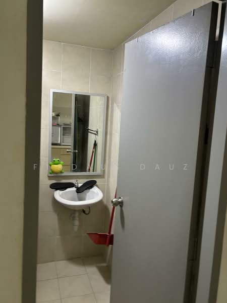 Tiara Imperio Residence untuk Untuk Disewa - RM 1,000 /bulan, Mac 2026 - Bathroom - PropertyGuru.com.my
