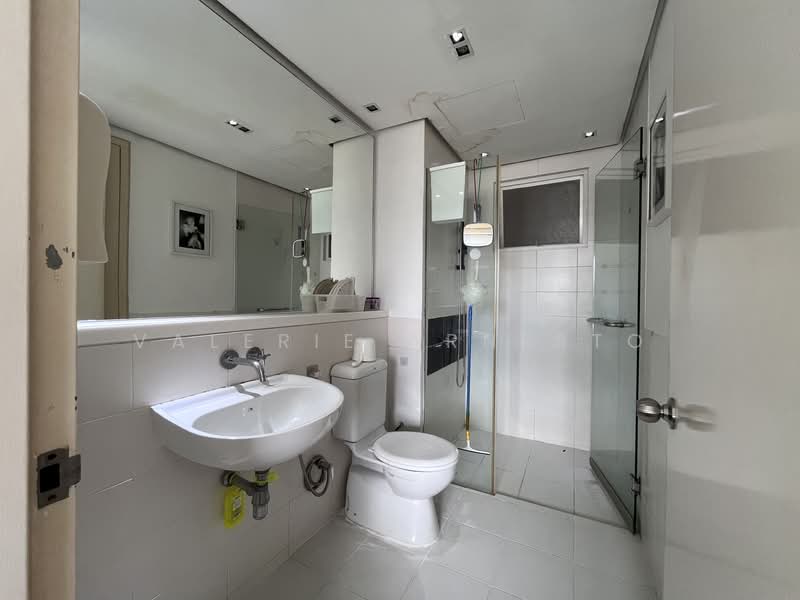 One Jelatek untuk Untuk Dijual - RM 800,000, Mac 2026 - Bathroom - PropertyGuru.com.my