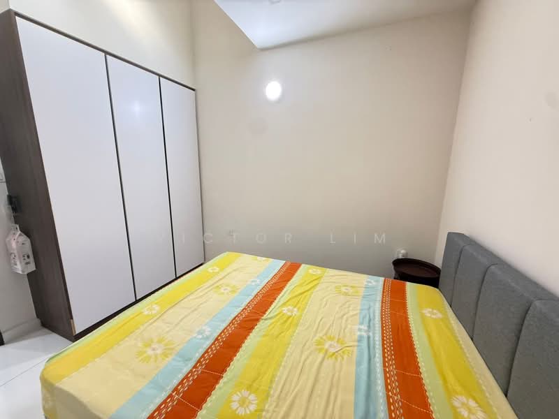 1-storey Terraced House for Sale in Bandar Putra (Kulai) - Victor Lim - Bedroom - PropertyGuru.com.my