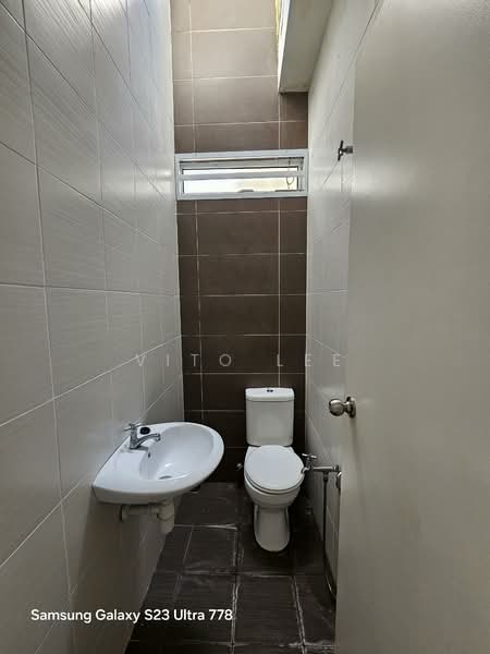 Country Villas Resort House untuk Untuk Disewa - RM 1,500 /bulan, Mac 2026 - Bathroom - PropertyGuru.com.my