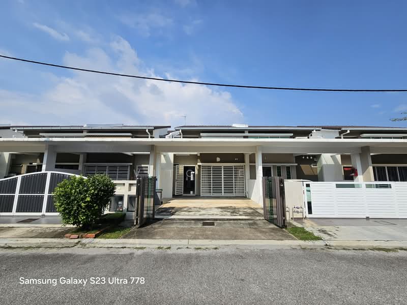 Country Villas Resort House untuk Untuk Disewa - RM 1,500 /bulan, Mac 2026 - Exterior - PropertyGuru.com.my