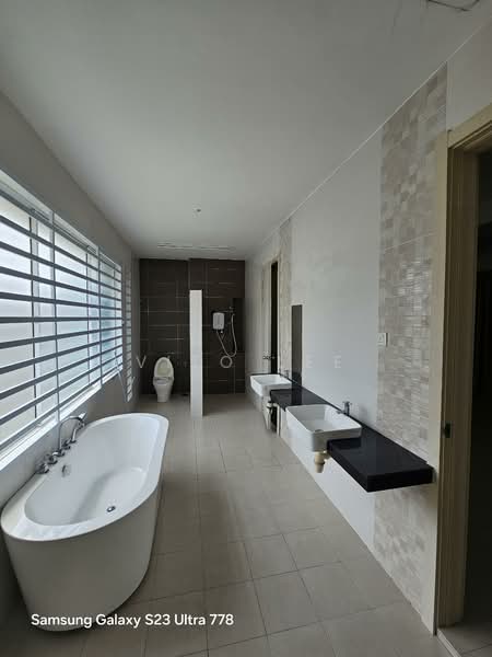 Rumah Teres 1.5 Tingkat untuk Disewa di Ayer Keroh (Melaka) - Vito Lee Lee - Bathroom - PropertyGuru.com.my