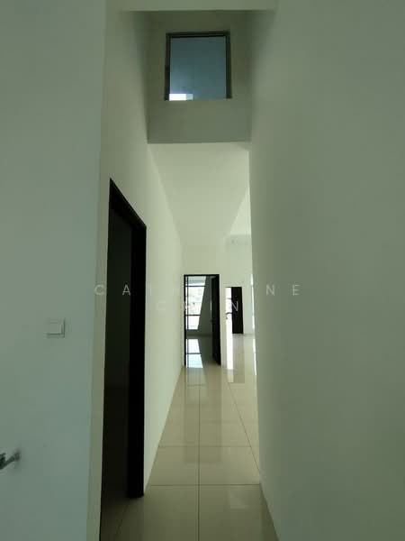 Semi-Detached House for Sale in Ipoh (Perak) - Catherine Chin - Corridor - PropertyGuru.com.my